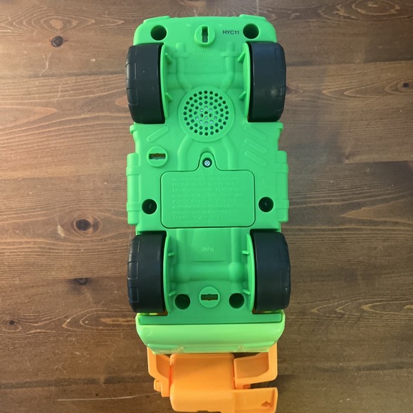 Fisher-Price Little People Recycling Garbage Truck Toy Musical Talking Toy Works - Picture 9 of 9